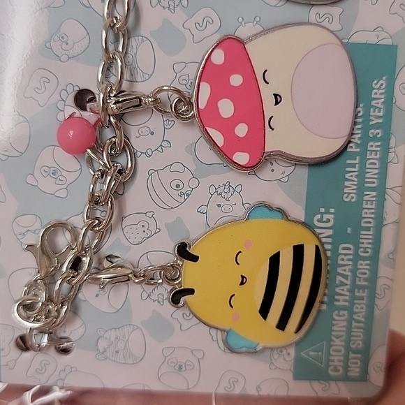 Squishmallows Interchangeable Charm Bracelet Set - Picture 4 of 6